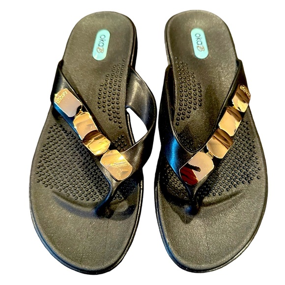 OKA b. Shoes New Oka B Black Sandals Flip Flops Gold Accents Sz M